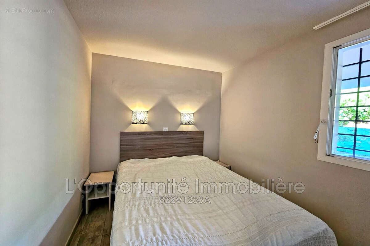 Appartement à SAINT-RAPHAEL