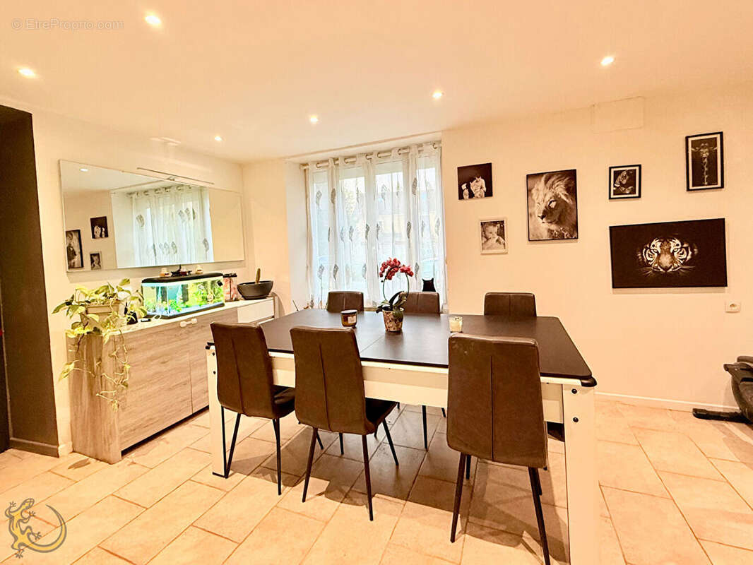 Maison à VILLERS-COTTERETS