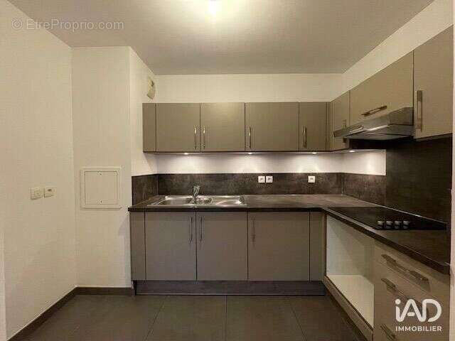 Photo 3 - Appartement à LIVRY-GARGAN