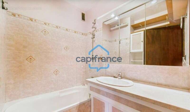 Appartement à VELIZY-VILLACOUBLAY