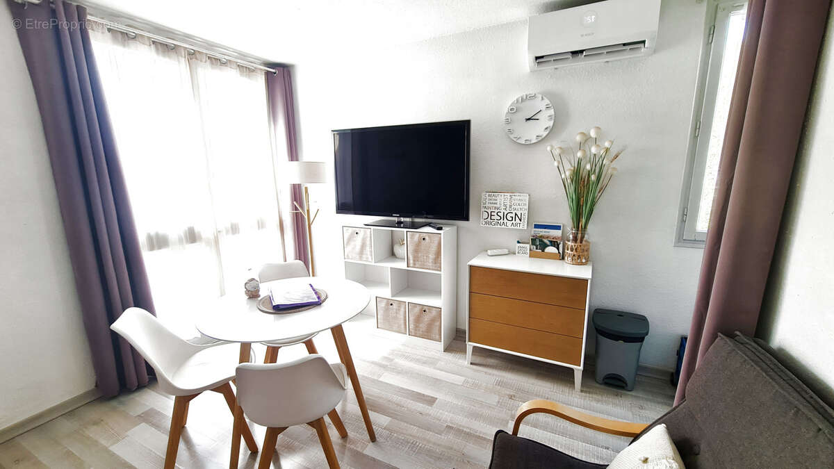 Appartement à GREOUX-LES-BAINS