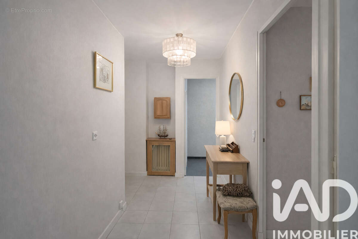 Photo 9 - Appartement à BRY-SUR-MARNE