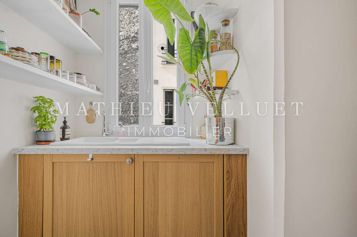Appartement à PARIS-18E