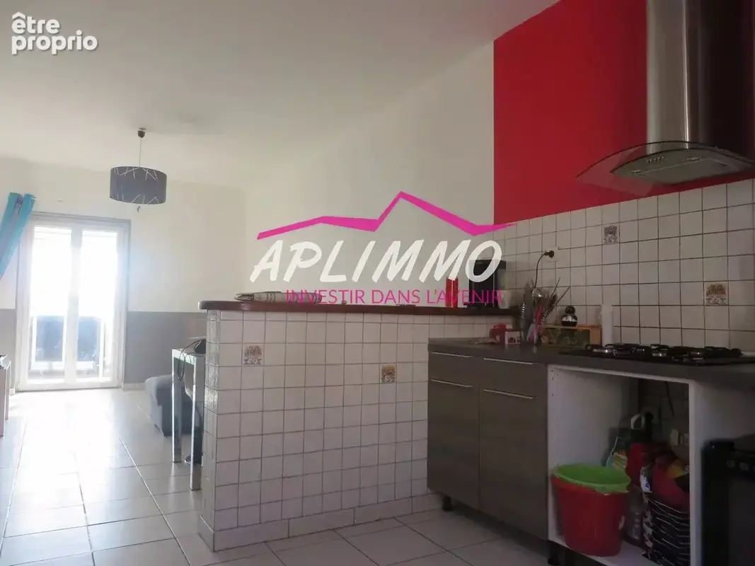 Appartement à LE TEIL