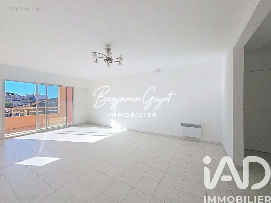 Photo 8 - Appartement à LE CANNET