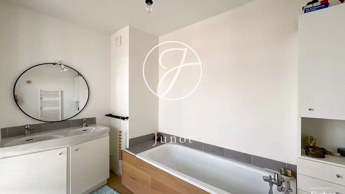 Appartement à MARCQ-EN-BAROEUL