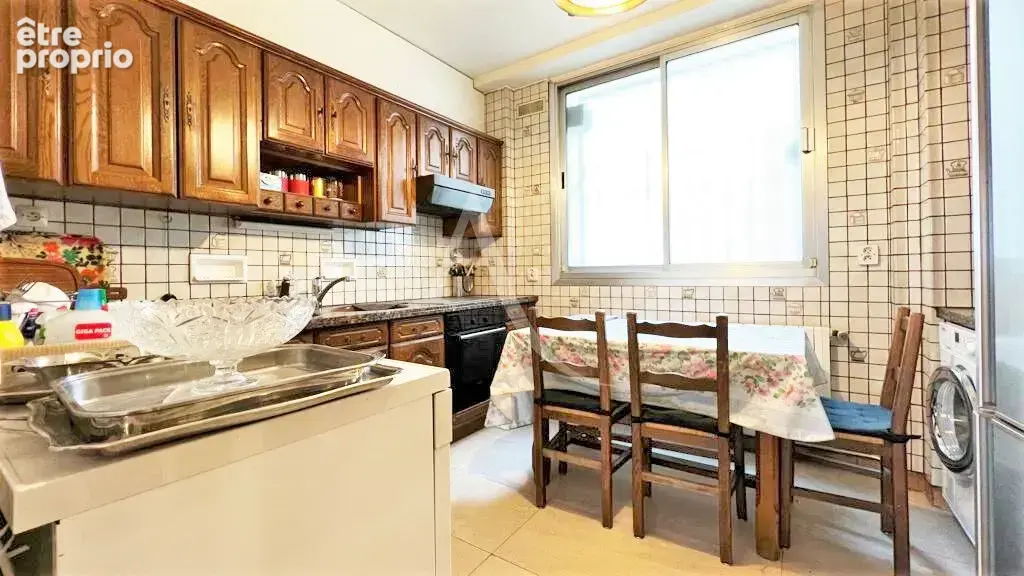 Vivre Paris en famille : 105 m² de charme et de potentiel - photo 5