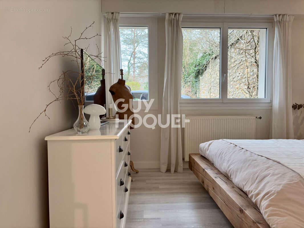 Appartement de 96m² entièrement rénové à étiolles - photo 13