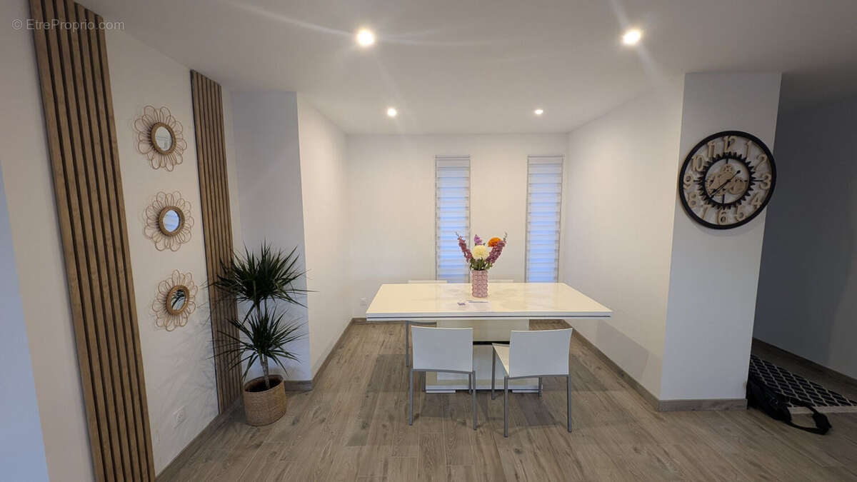 Photo 6 - Maison à SAINT-REMY