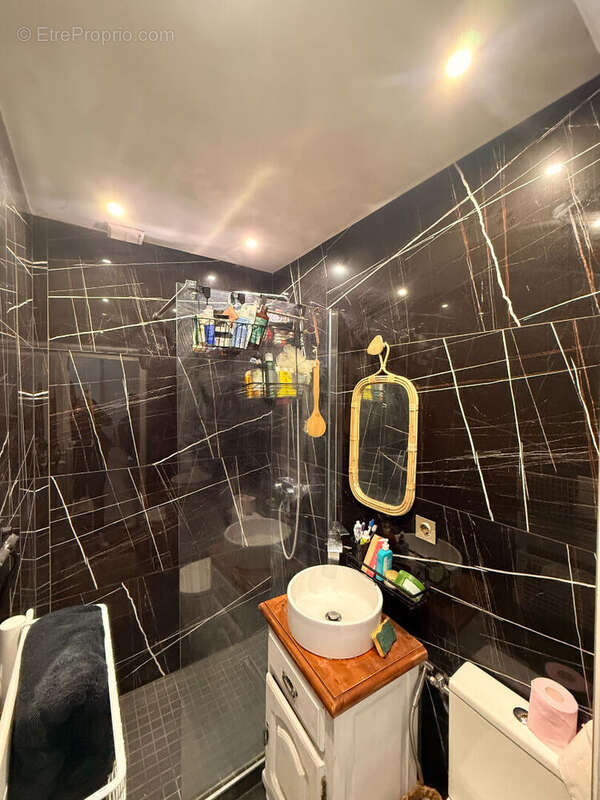 Maison à LE THILLAY