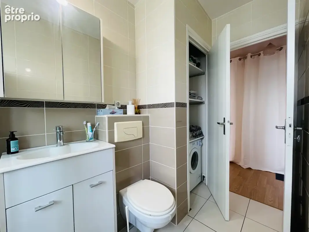 20 m plage ! superbe 2 pièces de 31,54m2 plein + cave + parking - photo 8