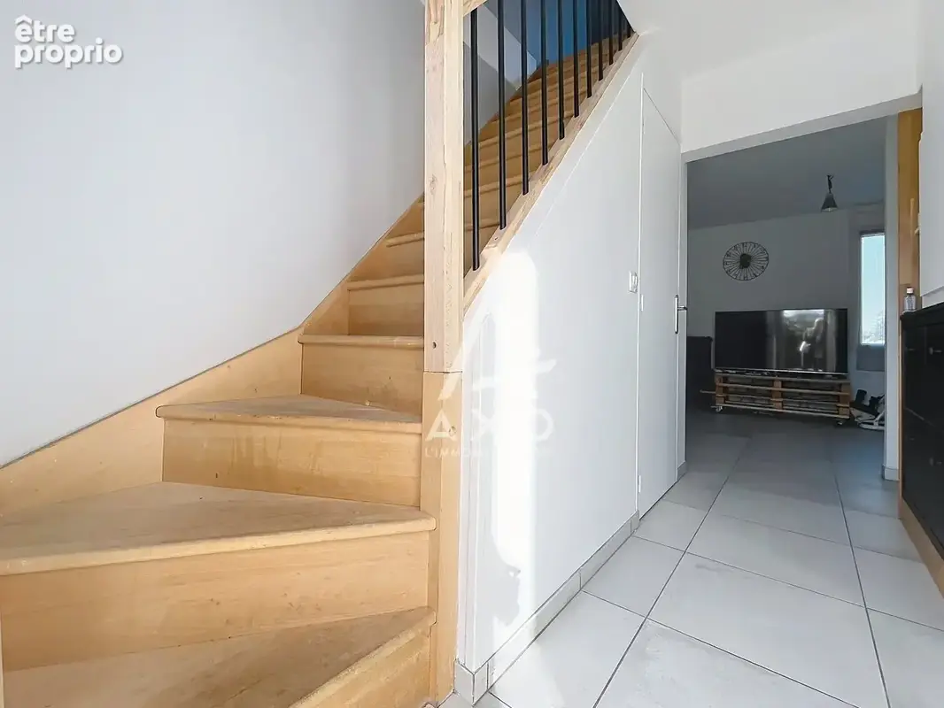 Maison Familliale avec 4 chambres sur 2566m² de terrain clos - photo 6