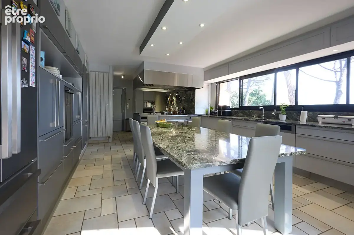 Maison d'architecte d'exception 320 m² au coeur d'un environnement privilégié - photo 6