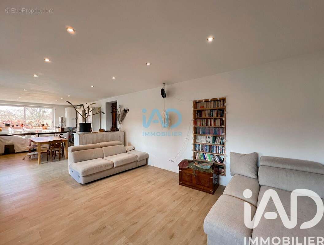 Photo 6 - Maison à ENTRAIGUES-SUR-LA-SORGUE