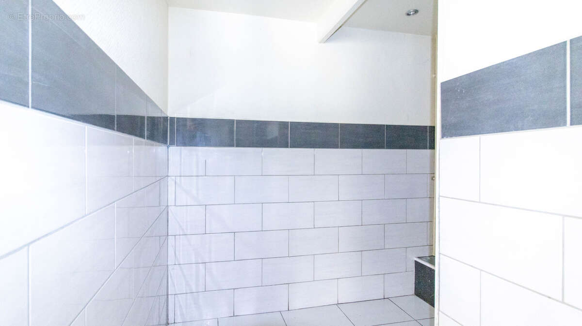 Commerce à CHARLEVILLE-MEZIERES