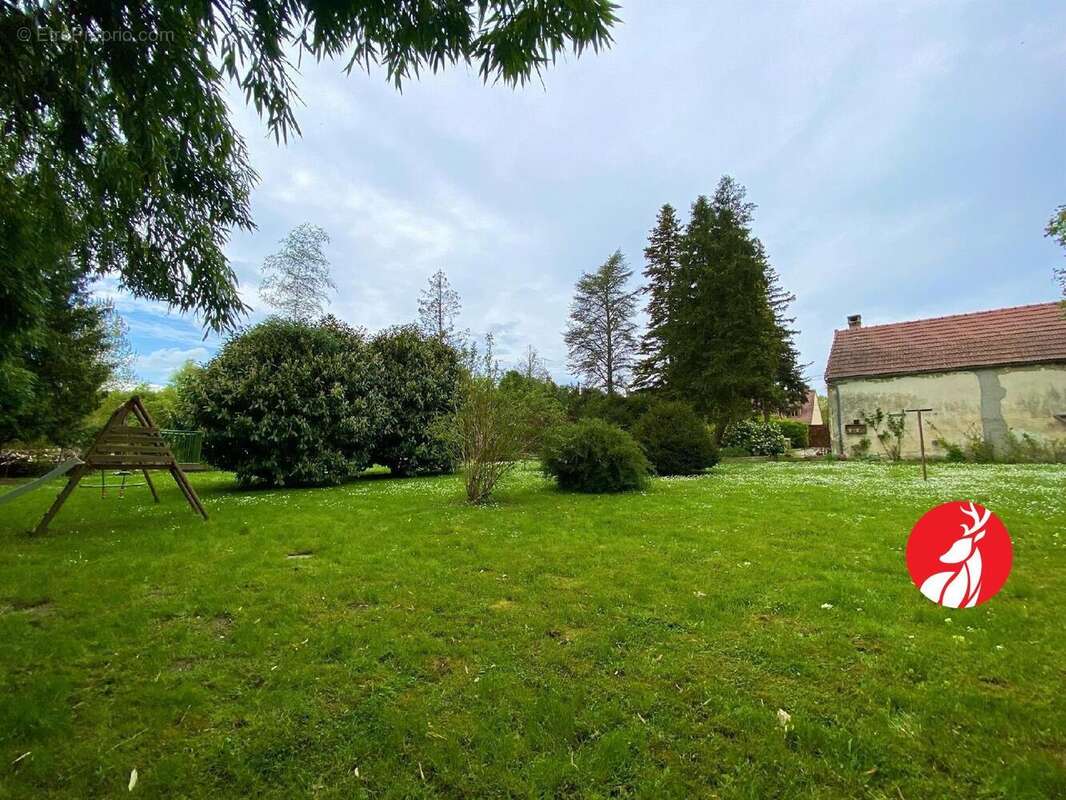 Maison à MILLY-LA-FORET