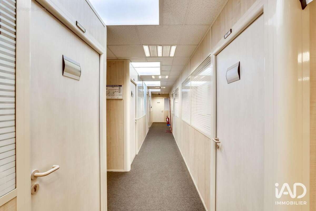 Photo 4 - Commerce à PARIS-15E