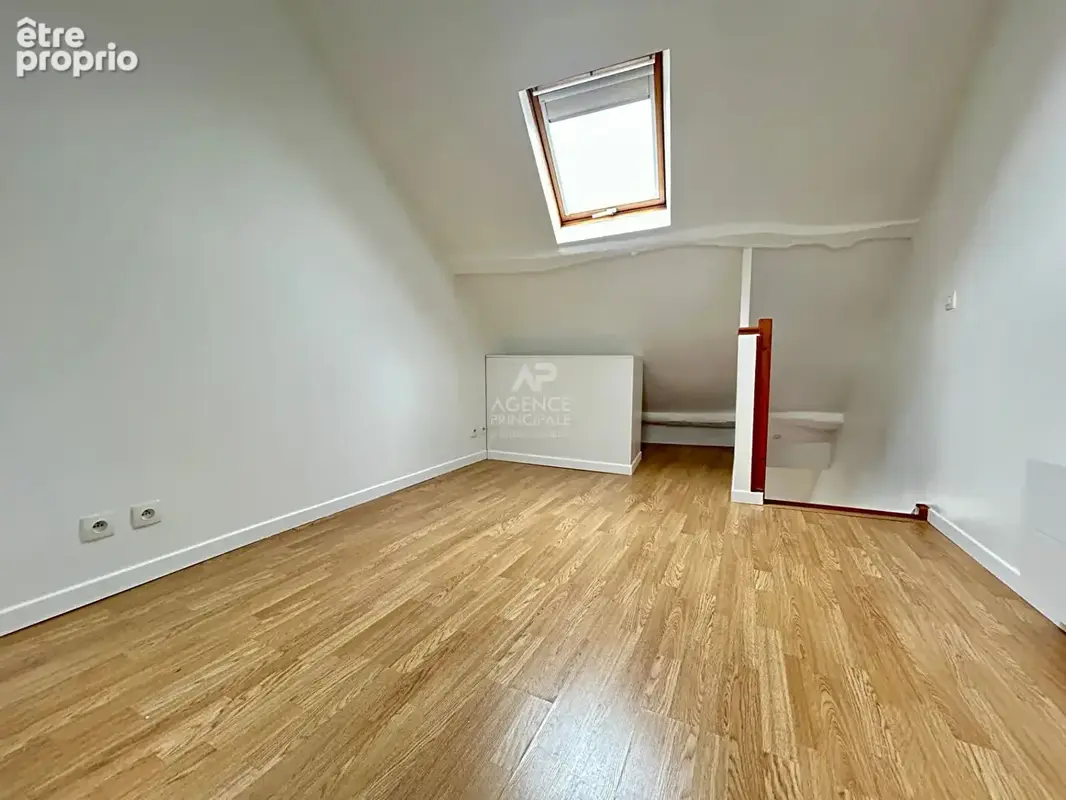 T2 Duplex Poissy Hyper Centre - photo 7