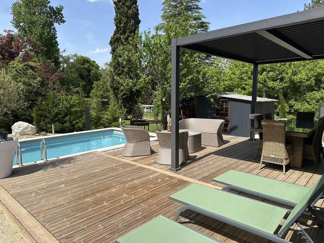 Maison à CASTELJALOUX