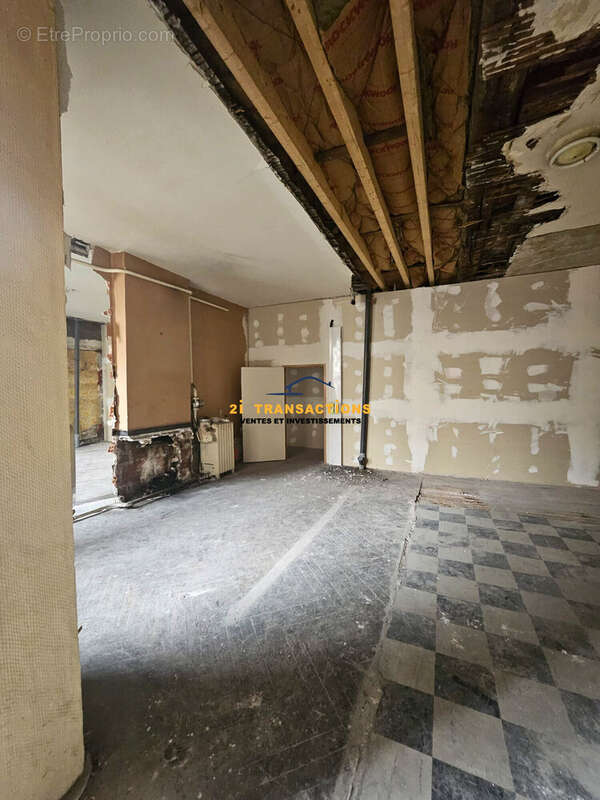 Appartement à SAINT-ETIENNE