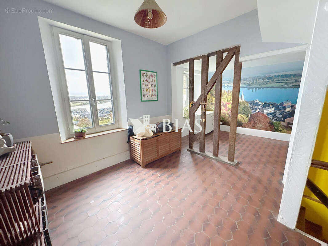 Maison à LA BOUILLE