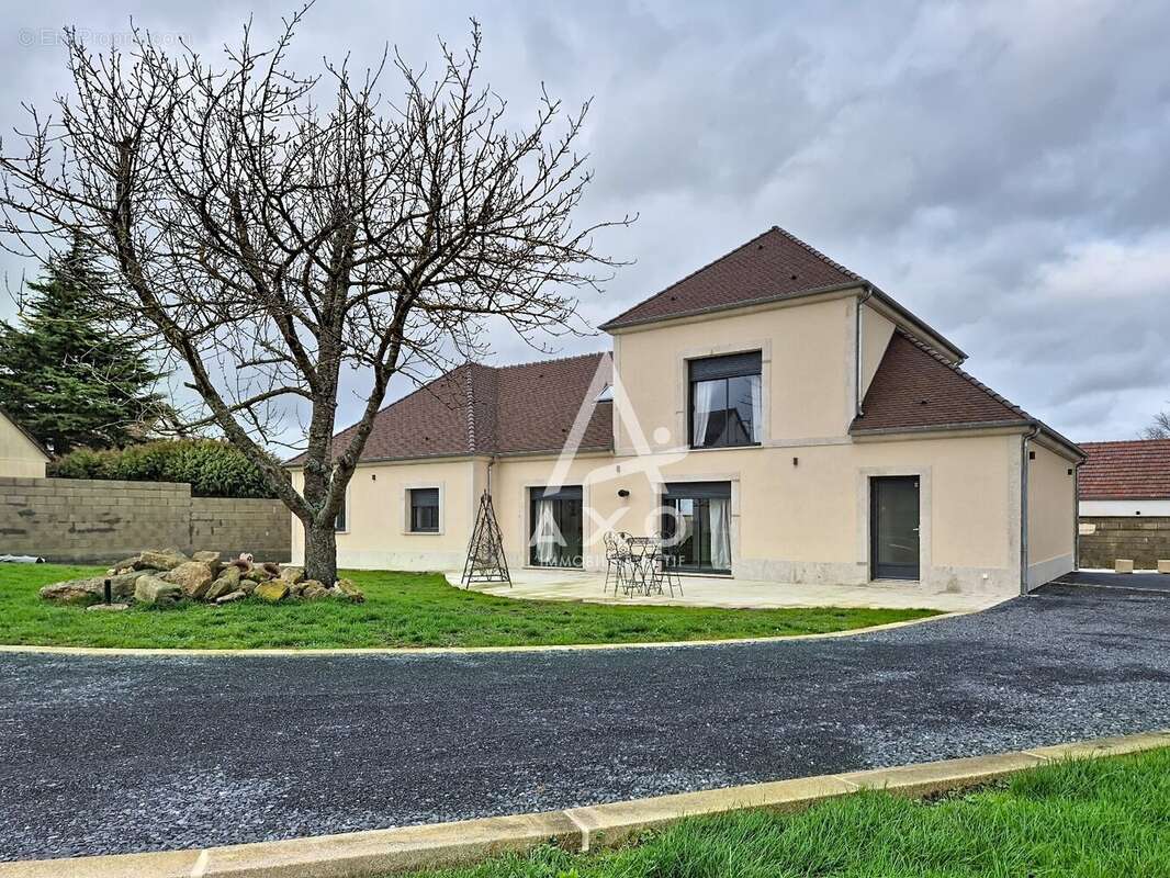 Maison à FOUQUENIES