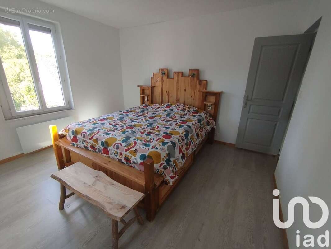 Photo 9 - Maison à LAVARE