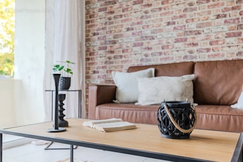 Appartement à CADAUJAC