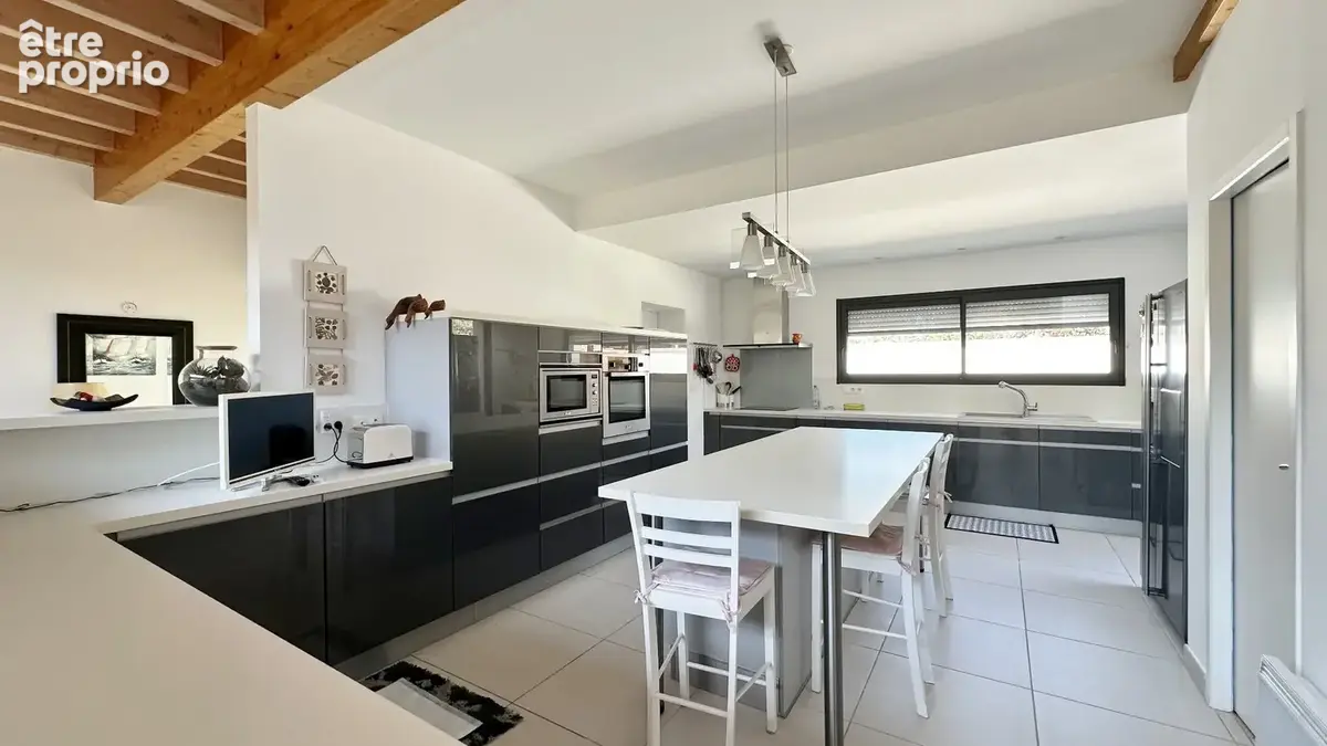 Superbe villa d'architecte de type t7 de 270 m2 sur 3532 m2 - photo 5