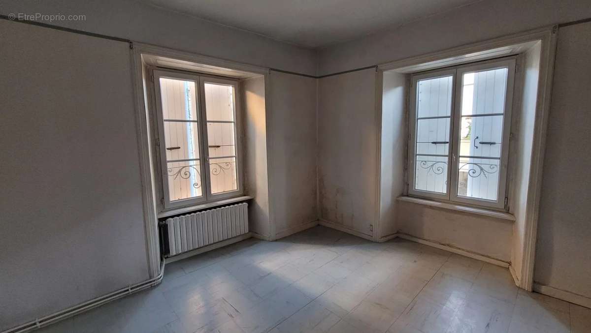 Appartement à SAINT-AGREVE