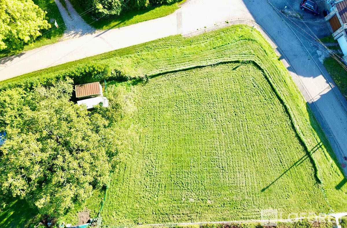 Terrain à BOCQUEGNEY