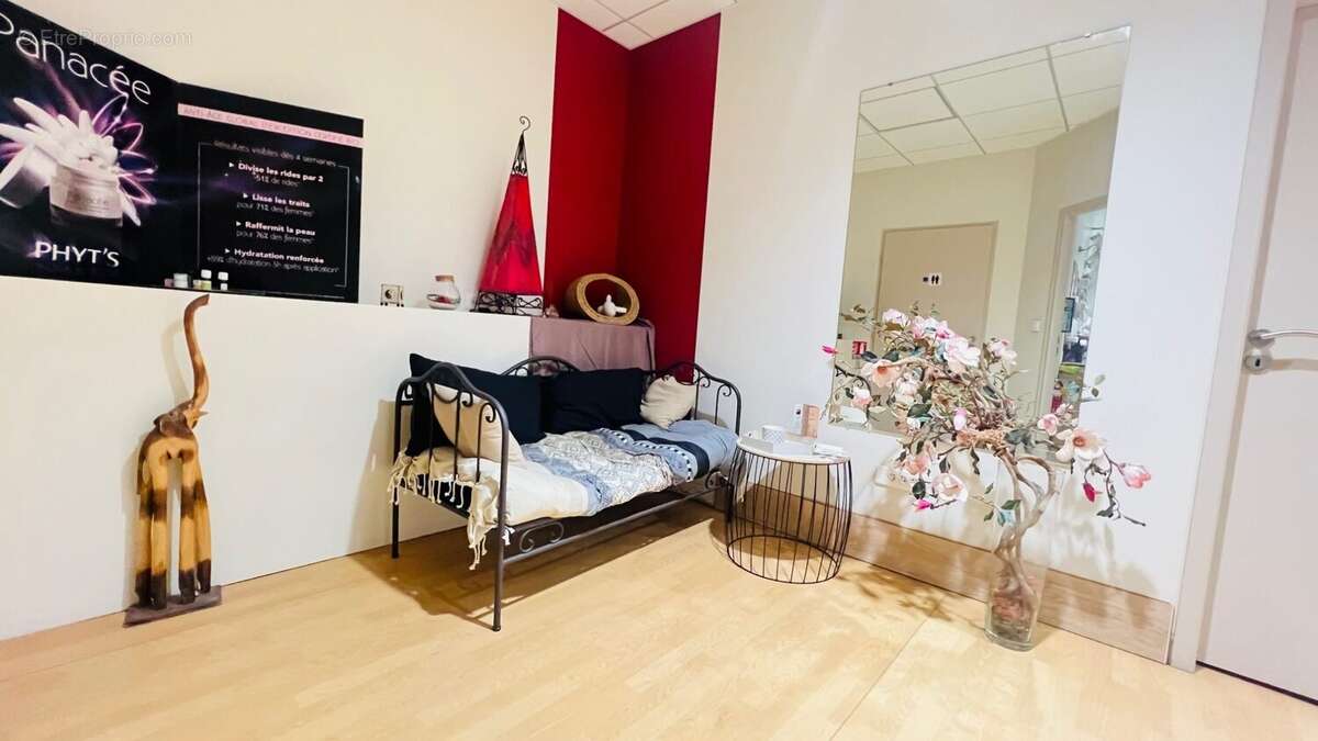 Commerce à COLOMIERS