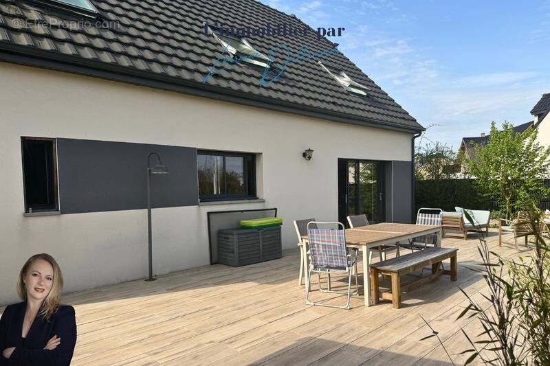 Maison à SAINT-AMAND-LES-EAUX