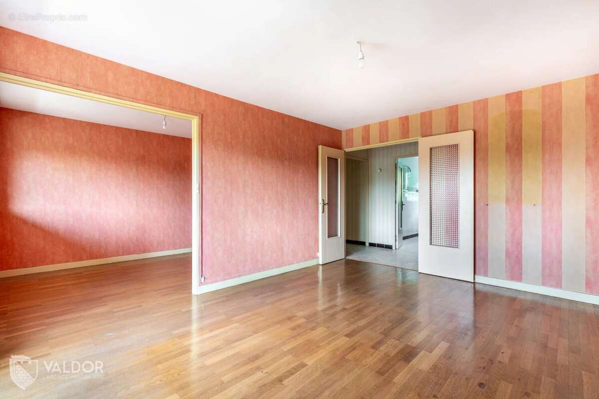Appartement à LYON-9E