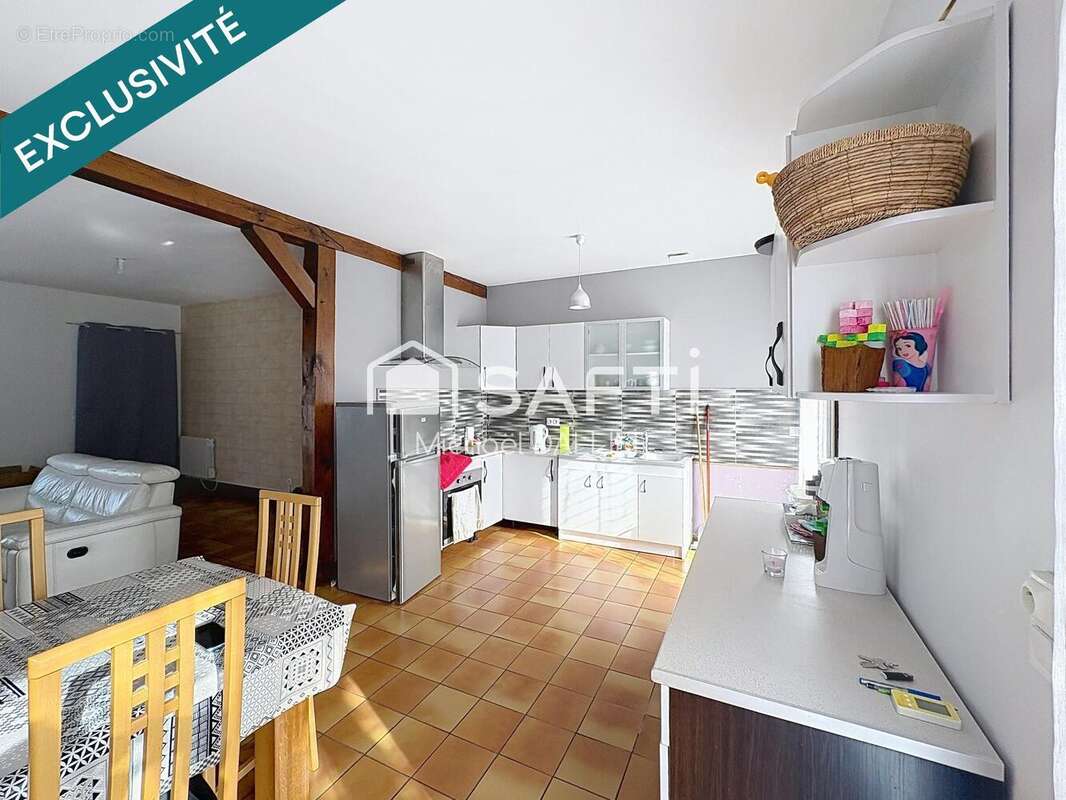 Photo 4 - Maison à SAINT-GENOU