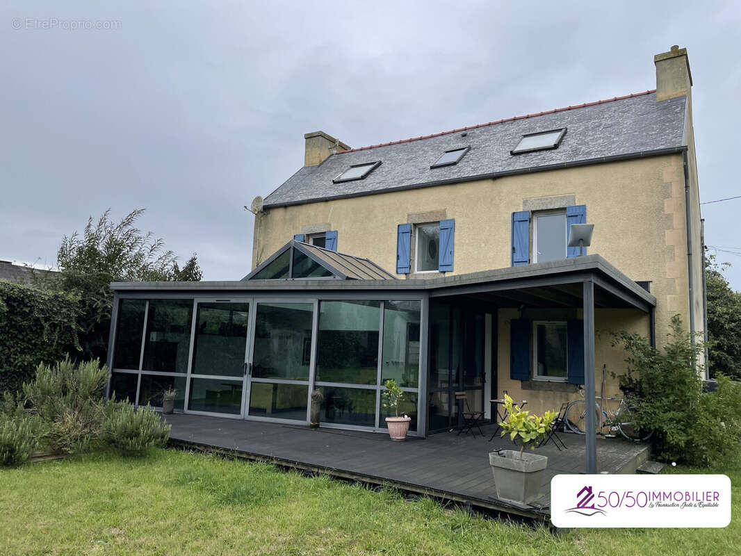 Maison à PLOUDANIEL