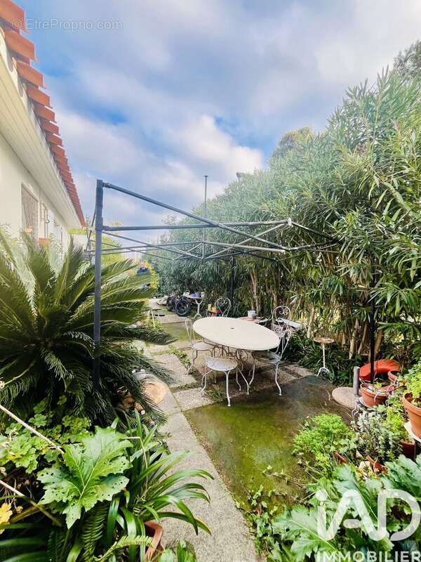 Photo 2 - Maison à SAINT-CYPRIEN