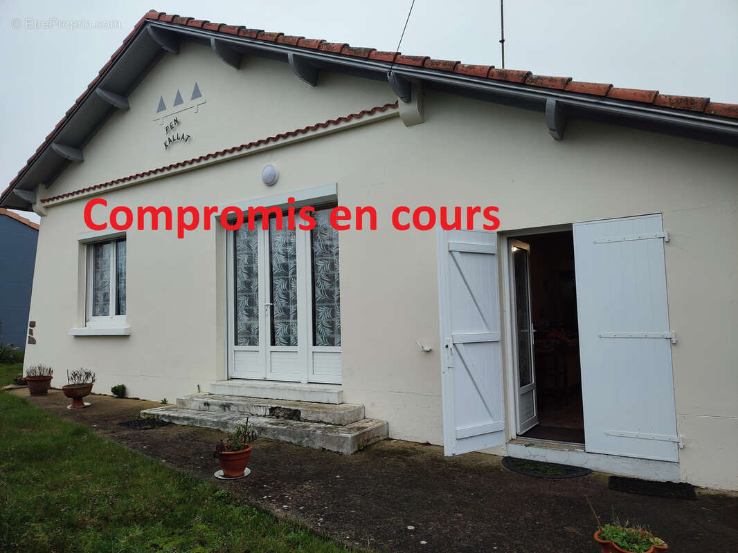 Maison à SAINT-MICHEL-CHEF-CHEF