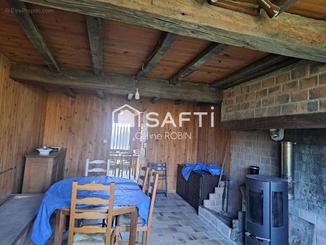 Photo 3 - Maison à CURCIAT-DONGALON