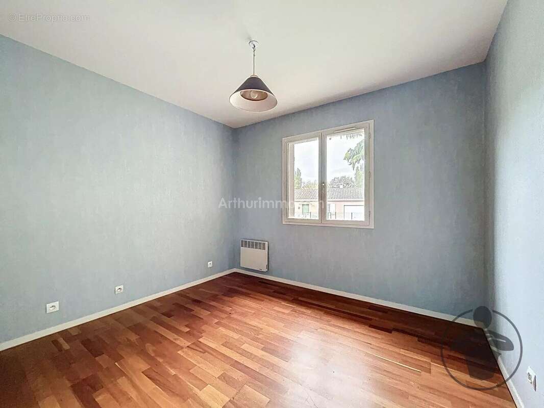 Maison à SAINT-SEURIN-SUR-L&#039;ISLE