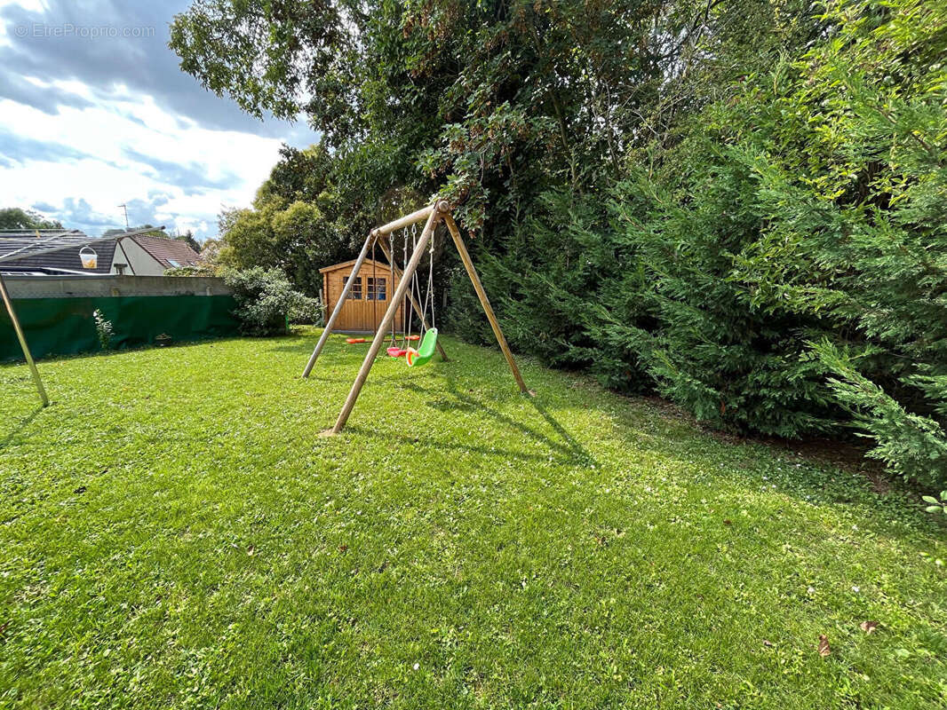 Maison à LE MESNIL-EN-THELLE