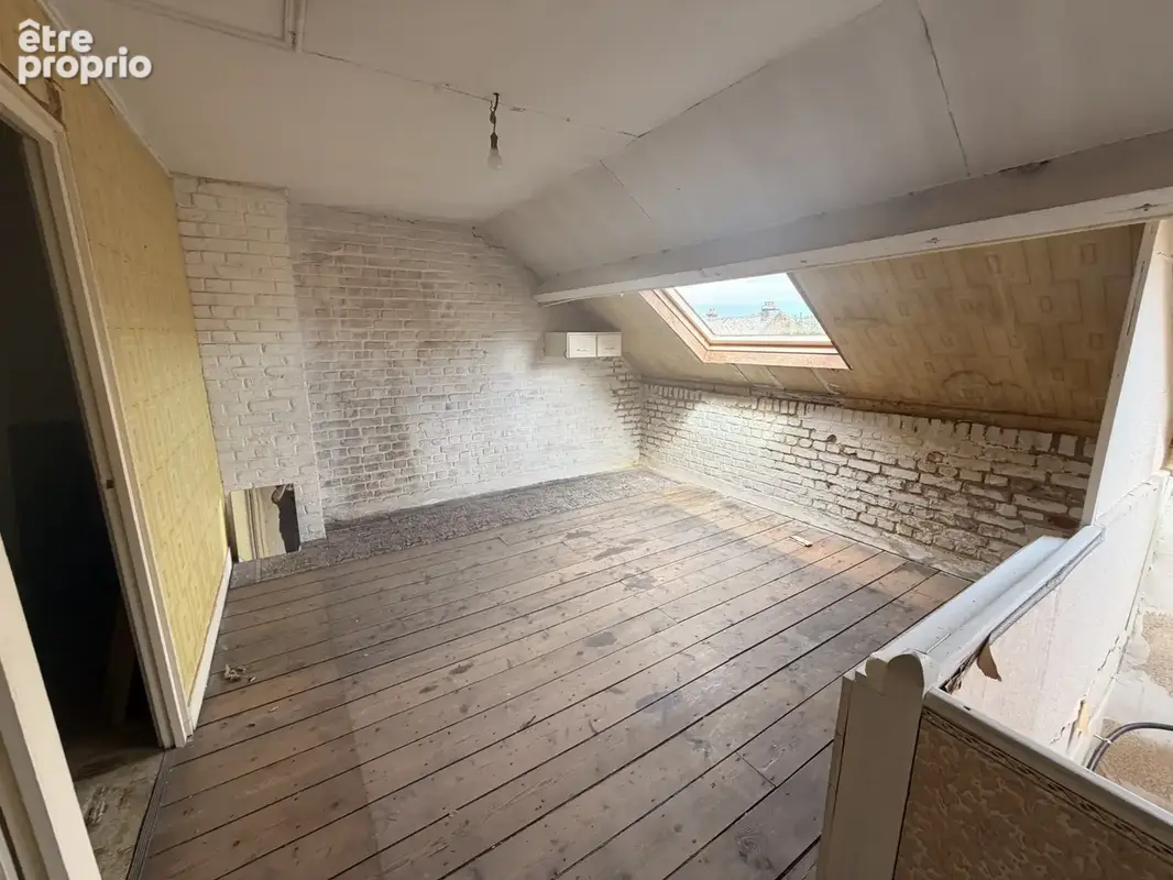 Centre-ville de Saint-quentin / Extérieur / 140 m2 - photo 11