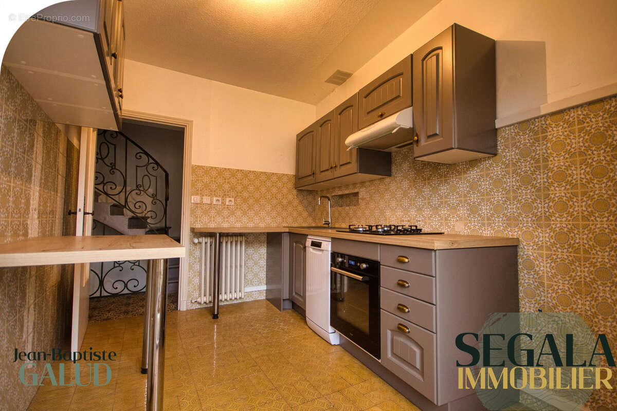 Appartement à CARMAUX