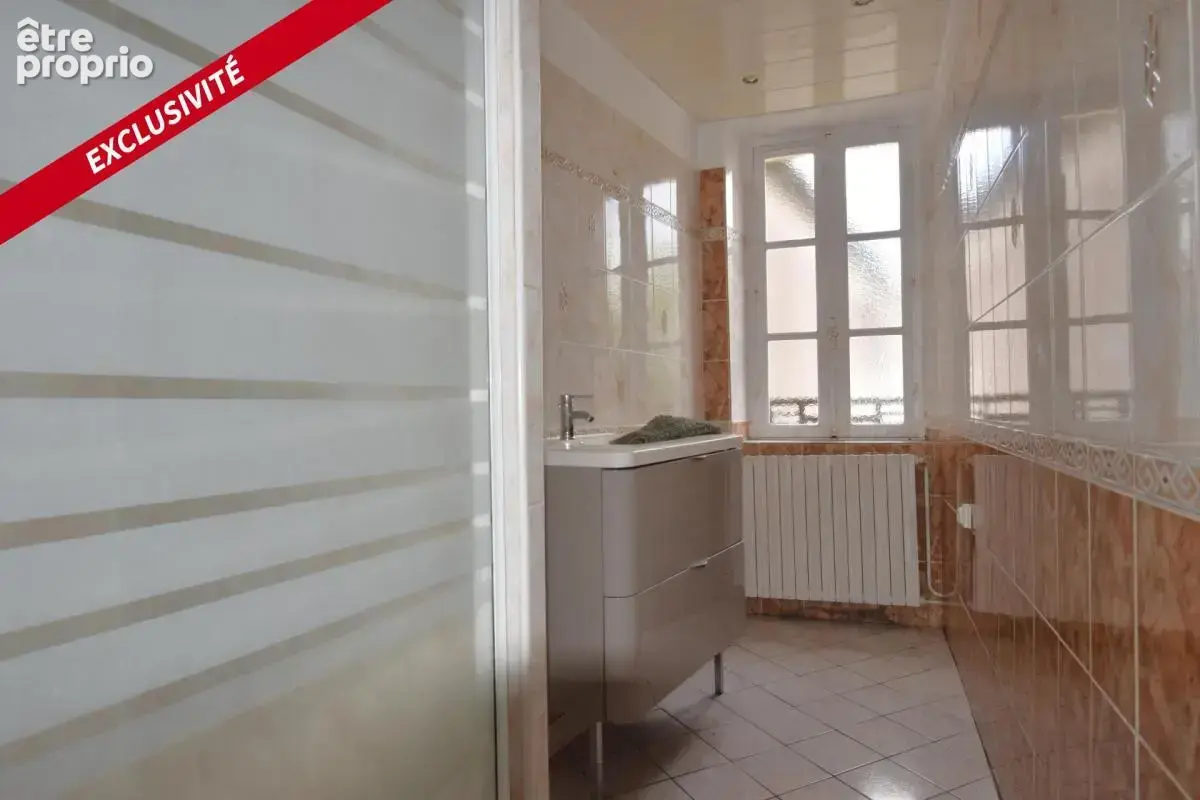 Immeuble, 213m2, local commercial+habitation - photo 14