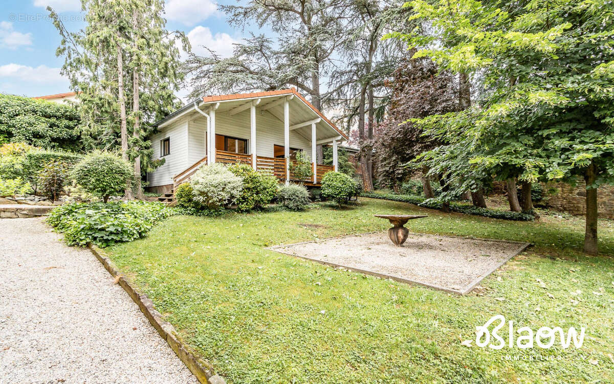Maison 345 m² à Saint-Etienne  - photo 3