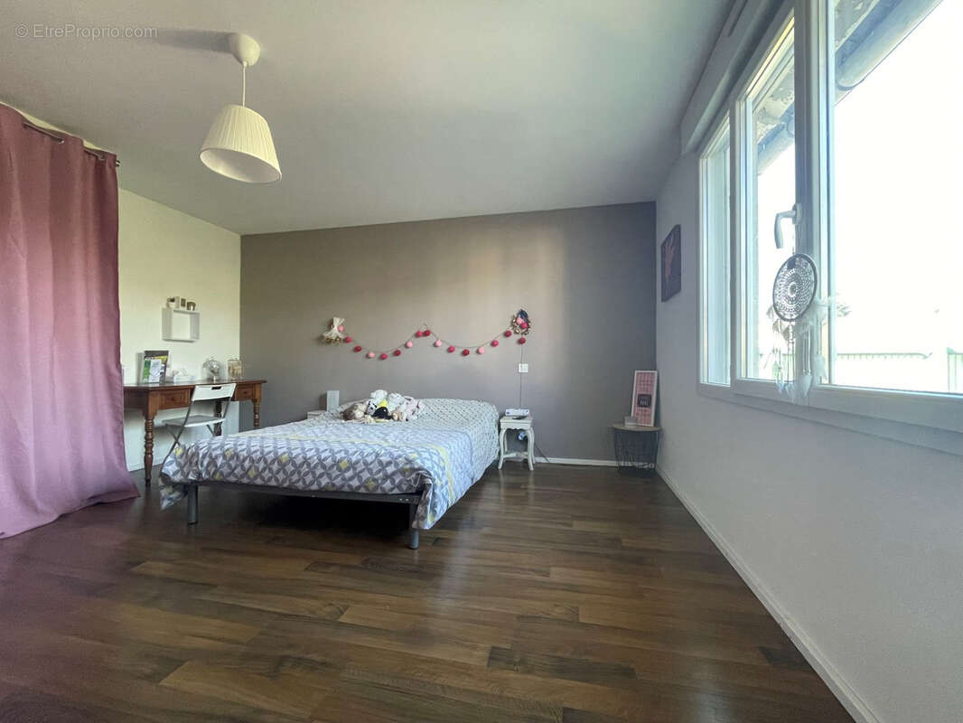 Maison à RIOM-ES-MONTAGNES