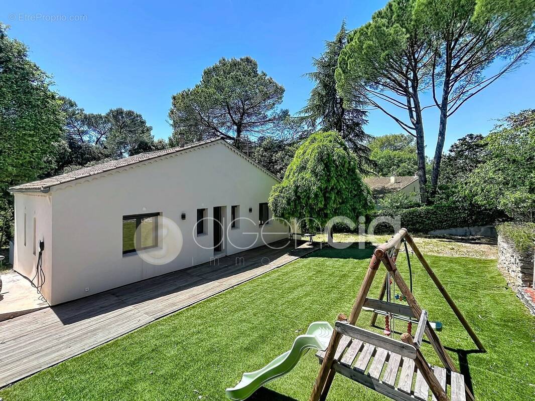 Maison à MOUGINS