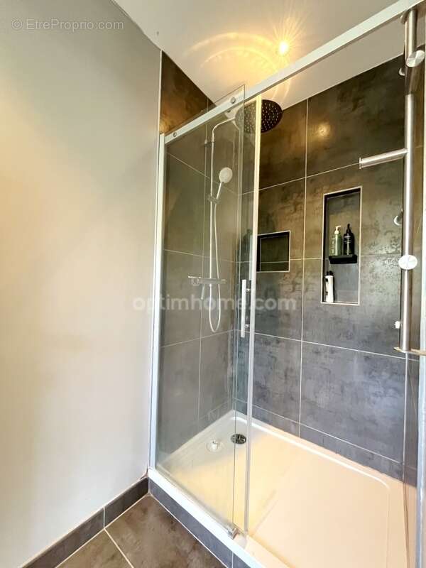 Maison à SAINT-DIDIER-SUR-BEAUJEU