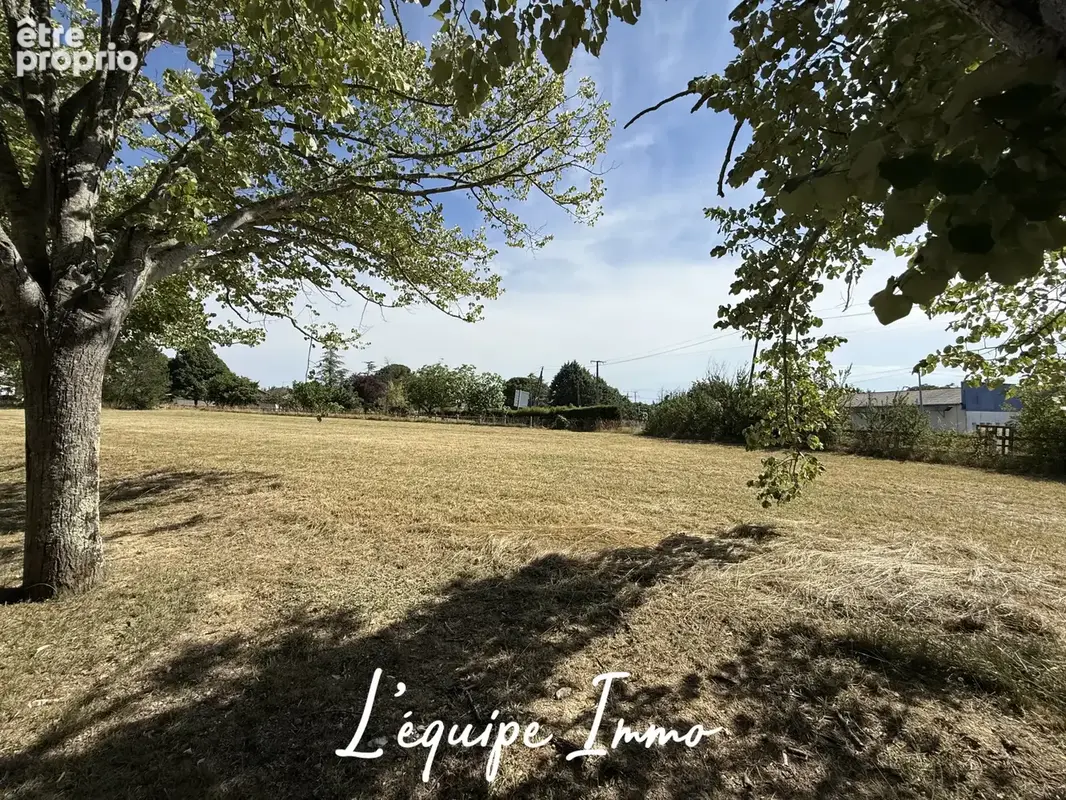 Terrain à L'ISLE-JOURDAIN