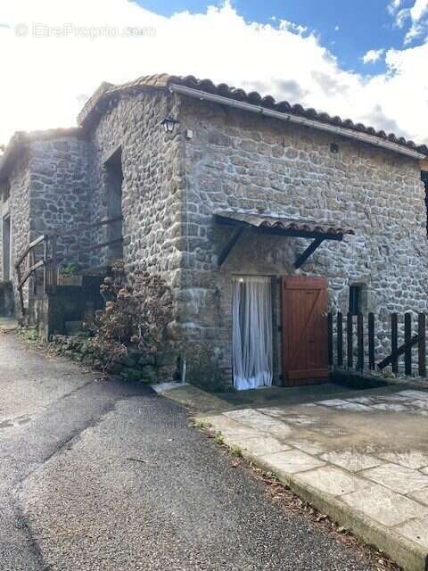 Maison 5 pièces 105 m² à vendre à Meyras (07380) - photo 3